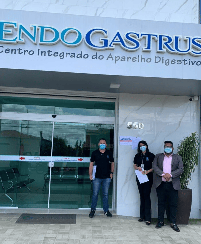 Clínica é interditada pelo Coren-CE após técnicas de Enfermagem trabalharem sem supervisão de&nbsp;enfermeiros